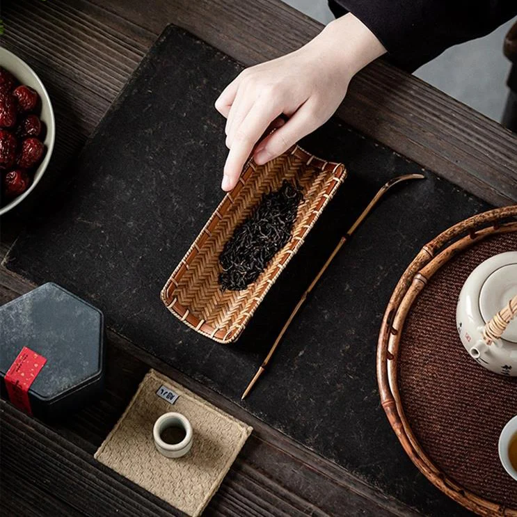 Bamboo Weaving Dustpan Tea Holder With Spoon - Image 9