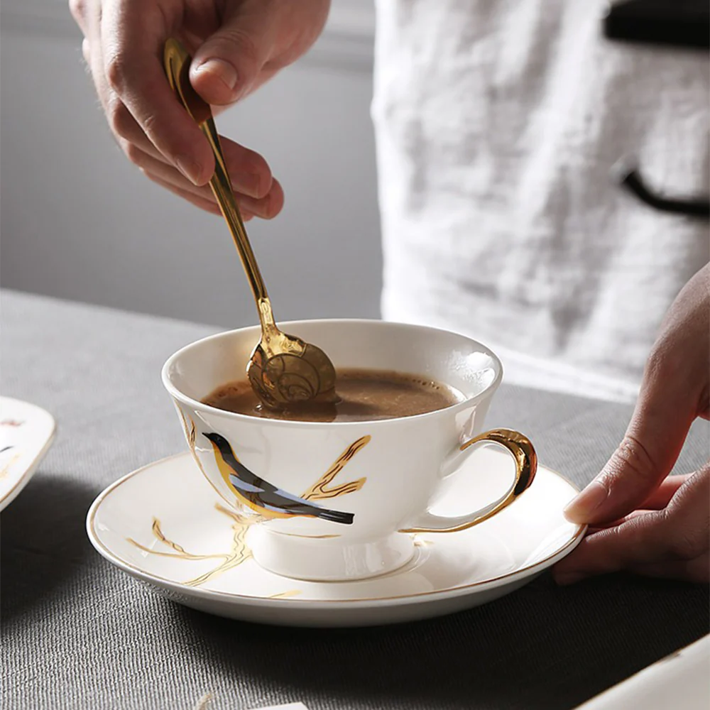 British Bone China Magpie Tea Set - Image 4