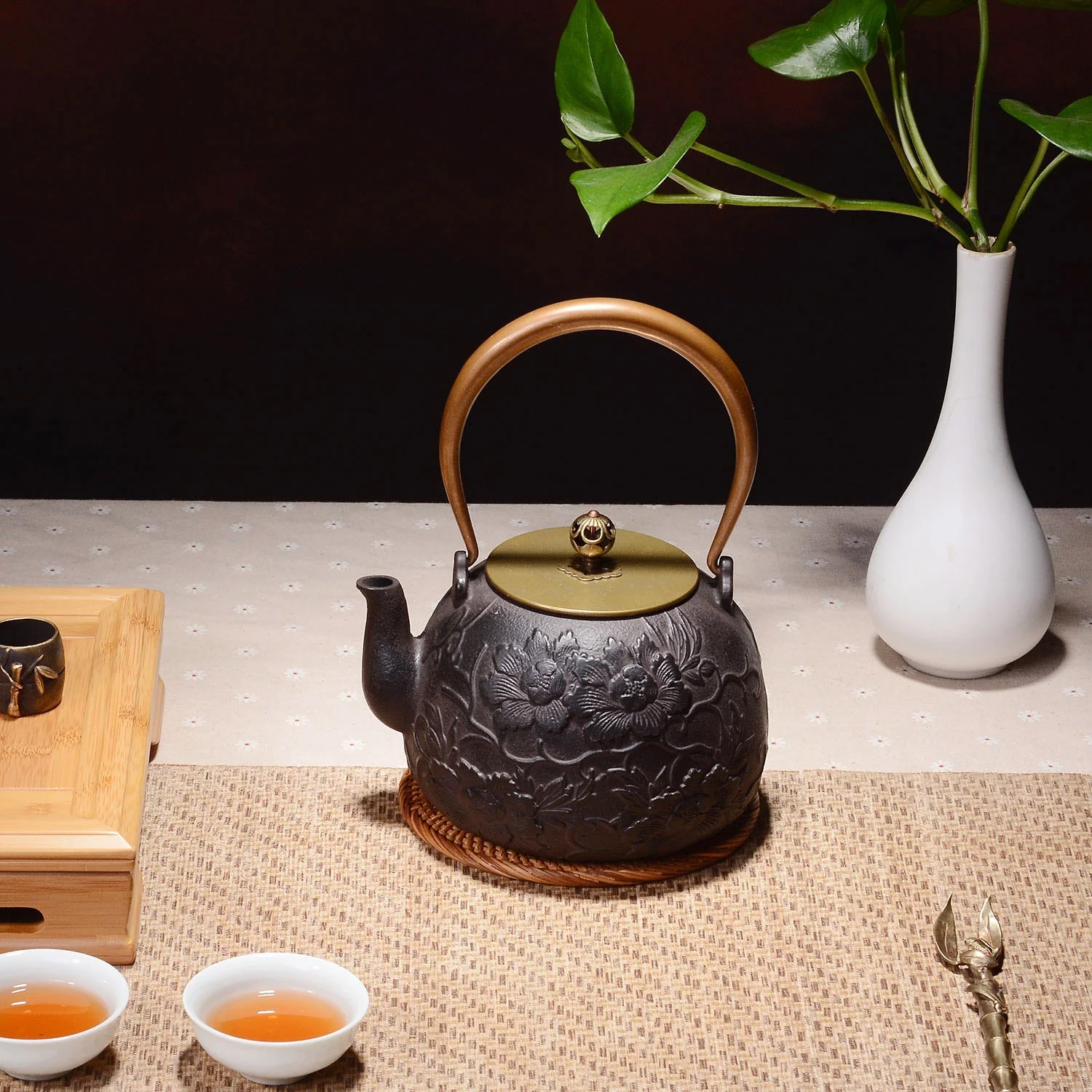 Cast Iron Peony Flower Teapot - Image 5