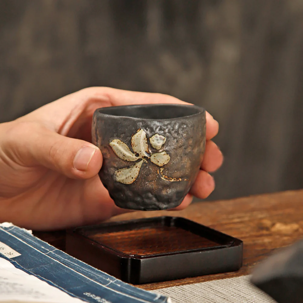 Gold Lotus Seed Tokoname-yaki Tea Set - Image 6