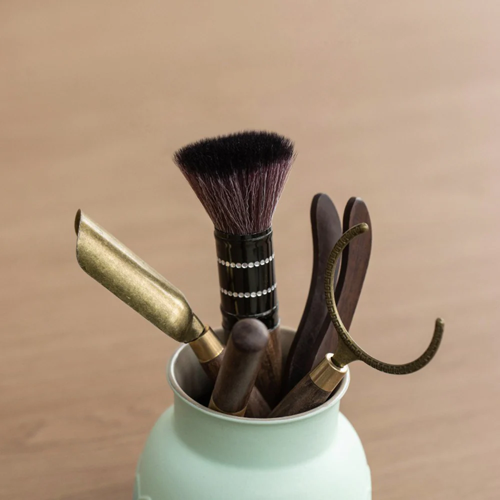 Ebony Tea Utensils Set With Lotus Ceramic Holder - Image 2