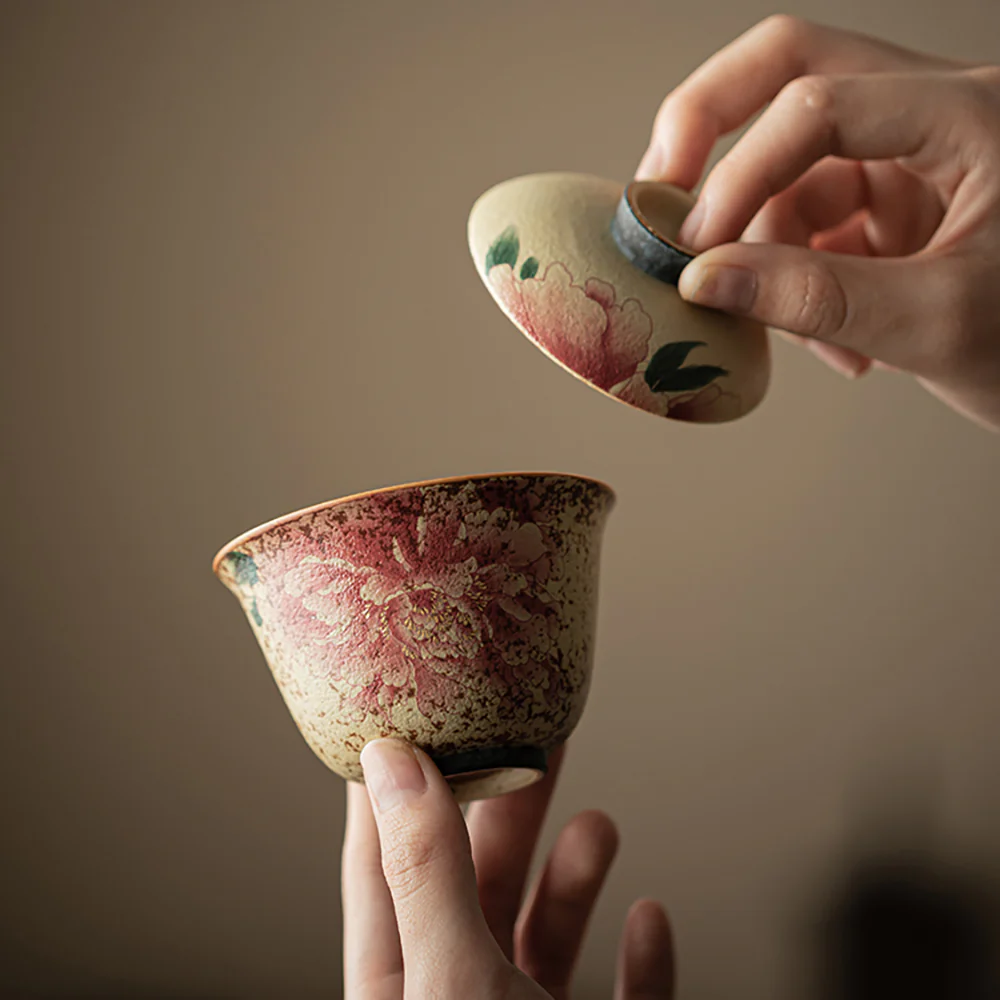 Flint Red Peony Ceramic Gaiwan - Image 4
