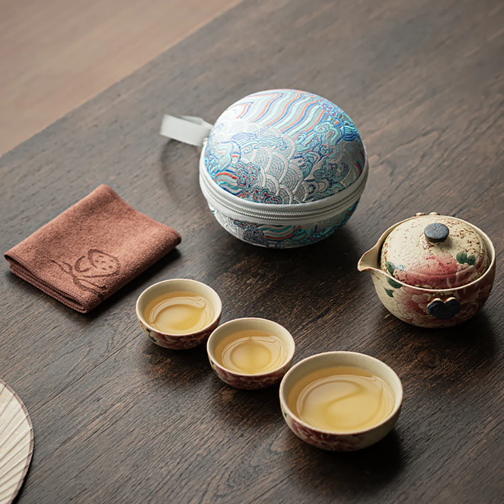 Flint Red Peony Travel Tea Set - Image 4