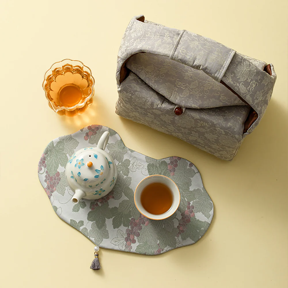 Freesia Ceramic Travel Tea Set - Image 3