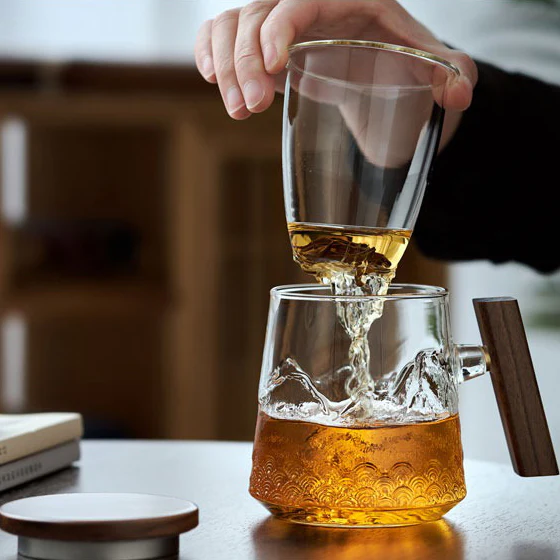 Glass Tea Mug With Wooden Lid And Handle - Image 3