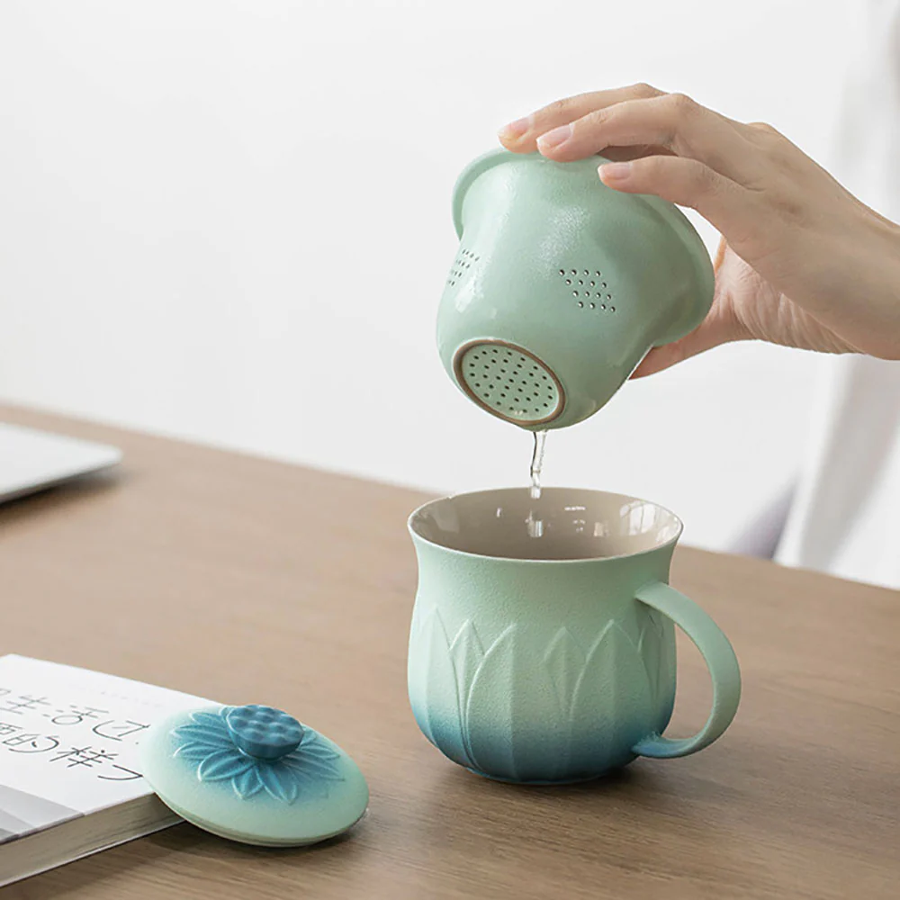 Gradient Lotus Ceramic Tea Cup With Infuser - Image 5