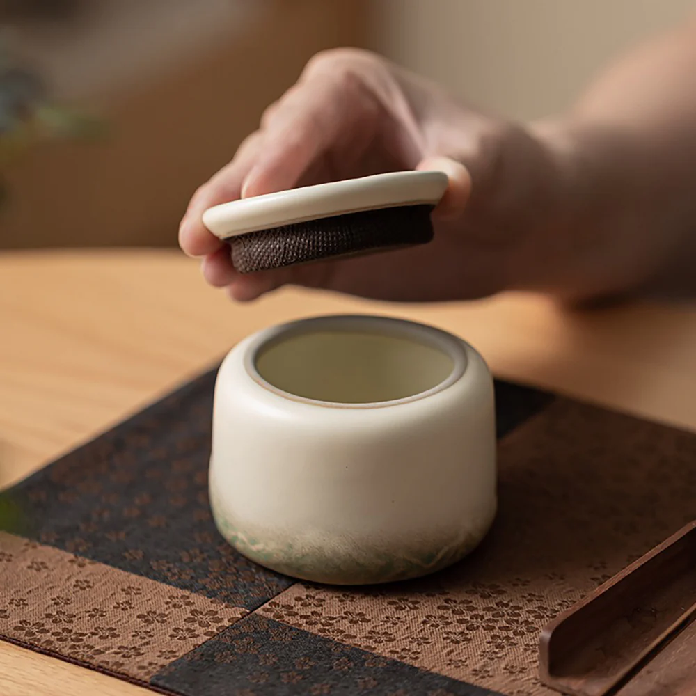 Gradient Mountain Three Tea Caddies Set - Image 3