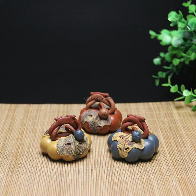 Hand-crafted Pumpkin Purple Clay Tea Pet - Image 3