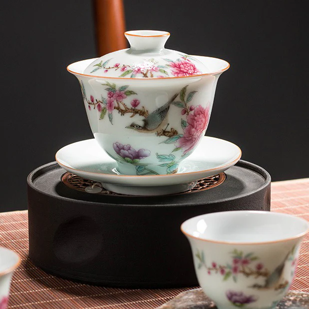 Hand-painted Flowers And Birds Gaiwan - Image 5