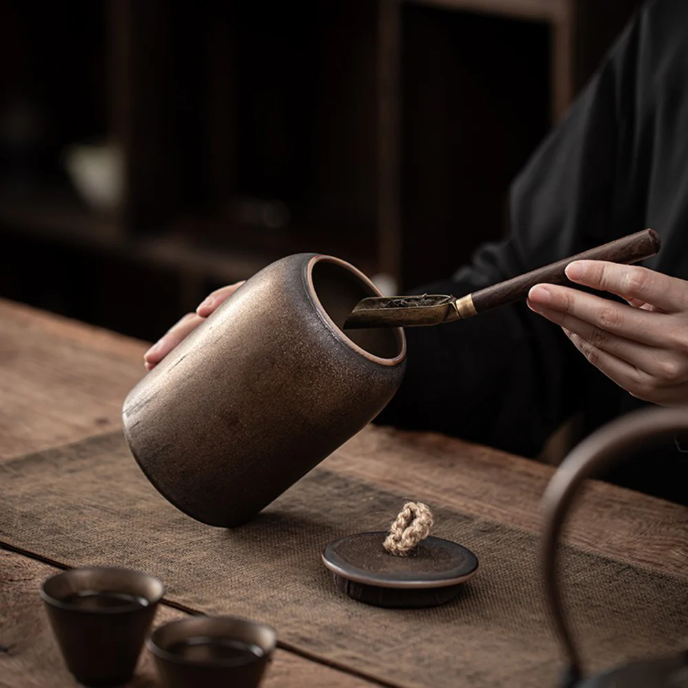 Handmade Japanese Coarse Pottery Tea Caddy - Image 6