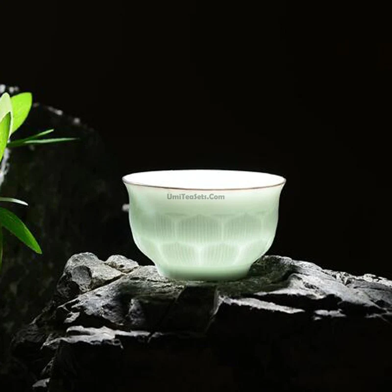 Jade Porcelain Lotus Gongfu Tea Cup (Set of 6)