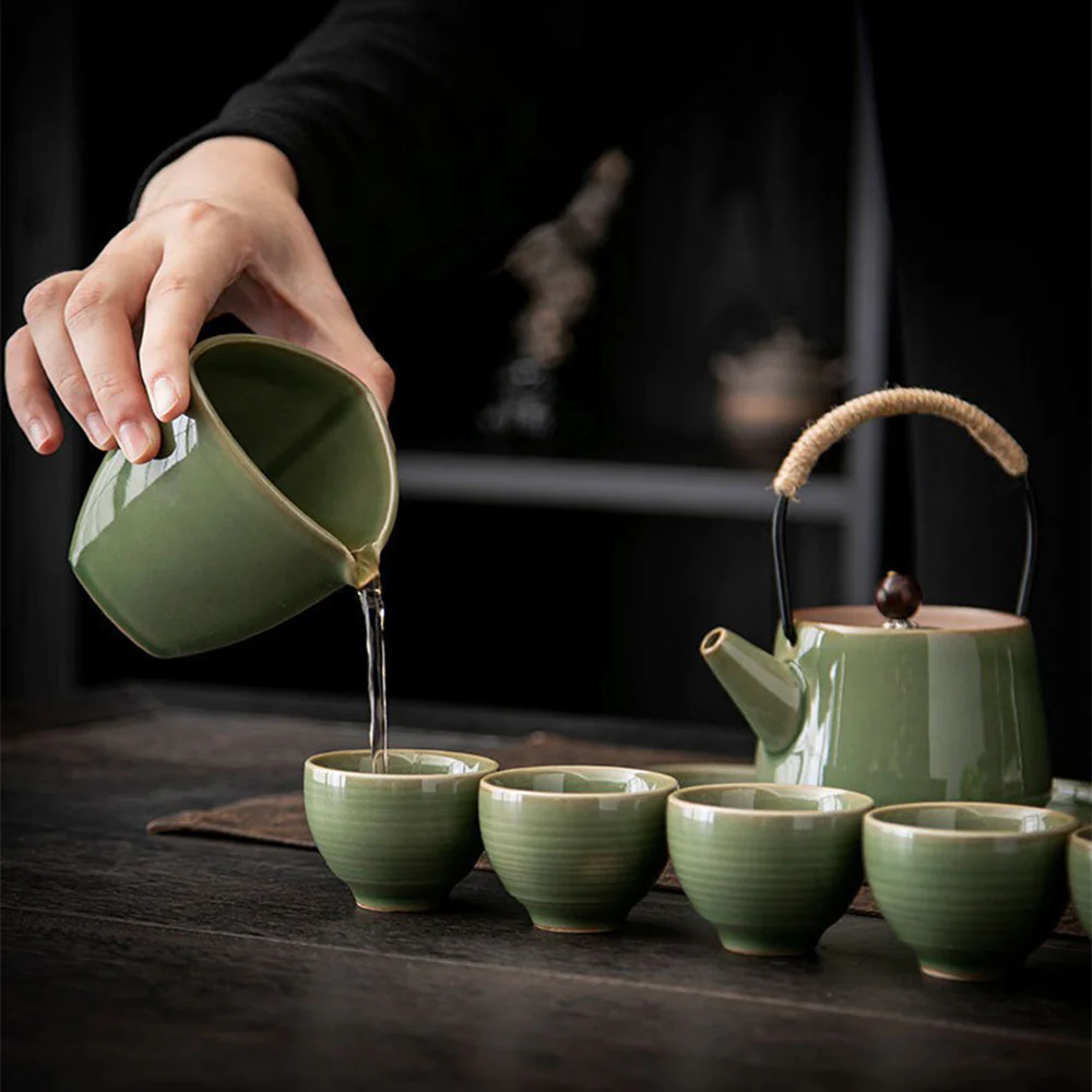 Japanese Celadon Banana Leaf Tea Set - Image 4