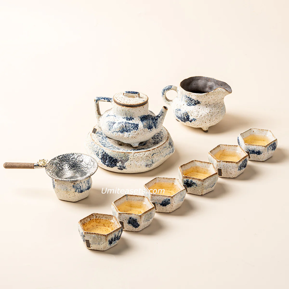 Japanese Coarse Pottery Kobiki Tea Set - Image 2