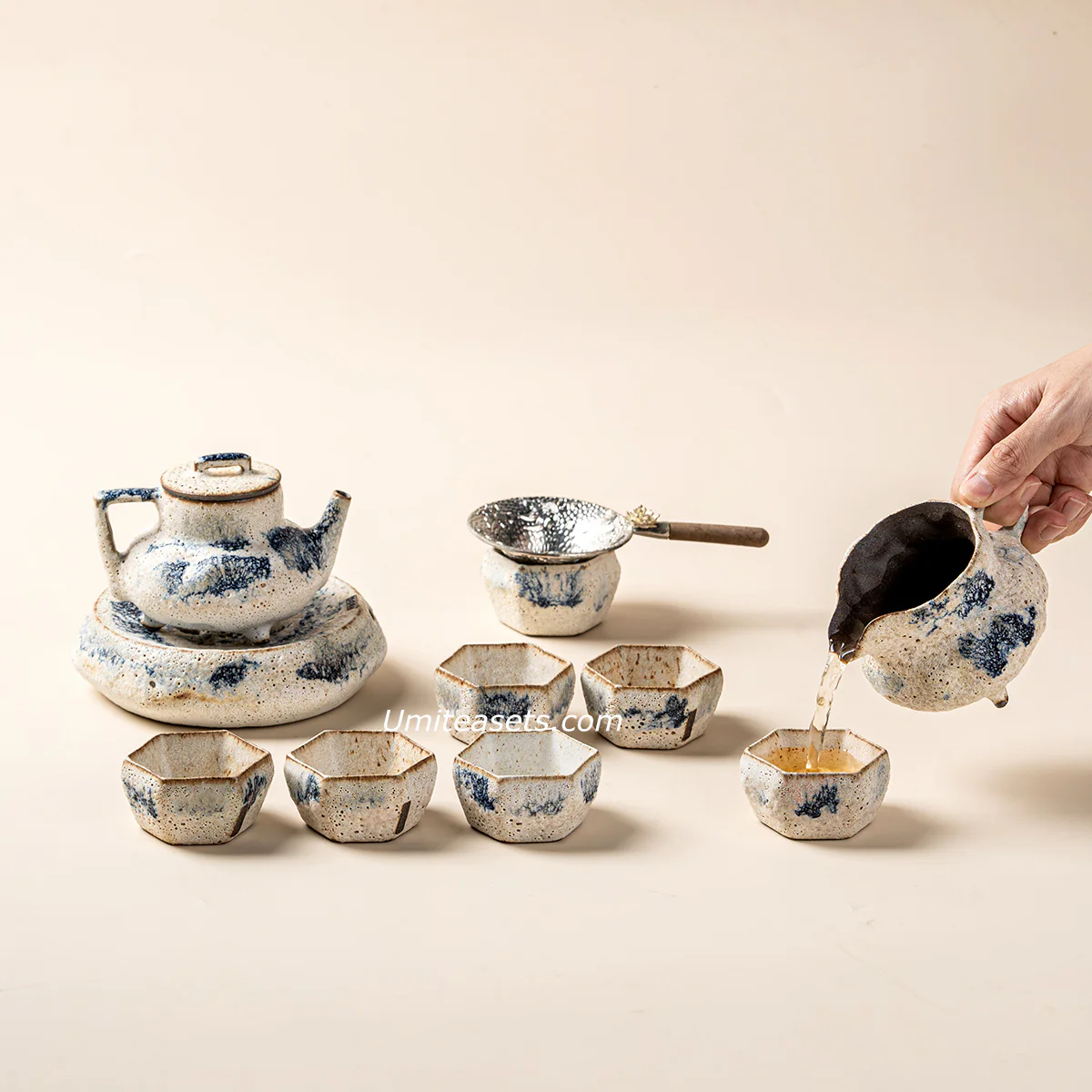 Japanese Coarse Pottery Kobiki Tea Set - Image 3