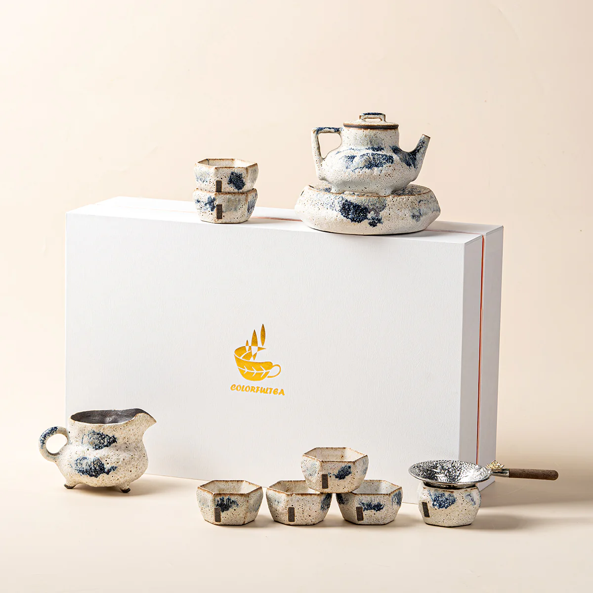 Japanese Coarse Pottery Kobiki Tea Set - Image 5