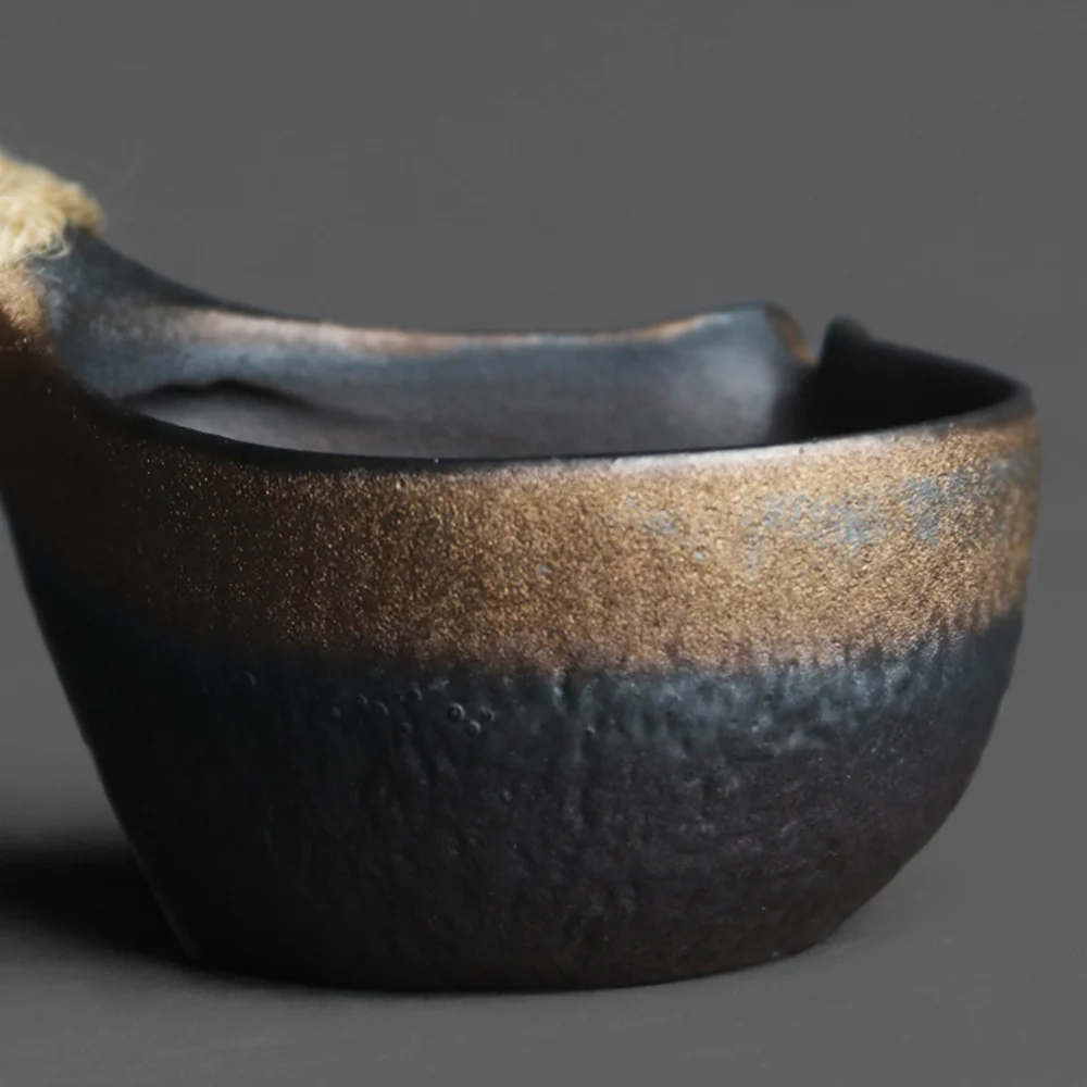 Japanese Coarse Pottery Side Handle Fair Cup - Image 4