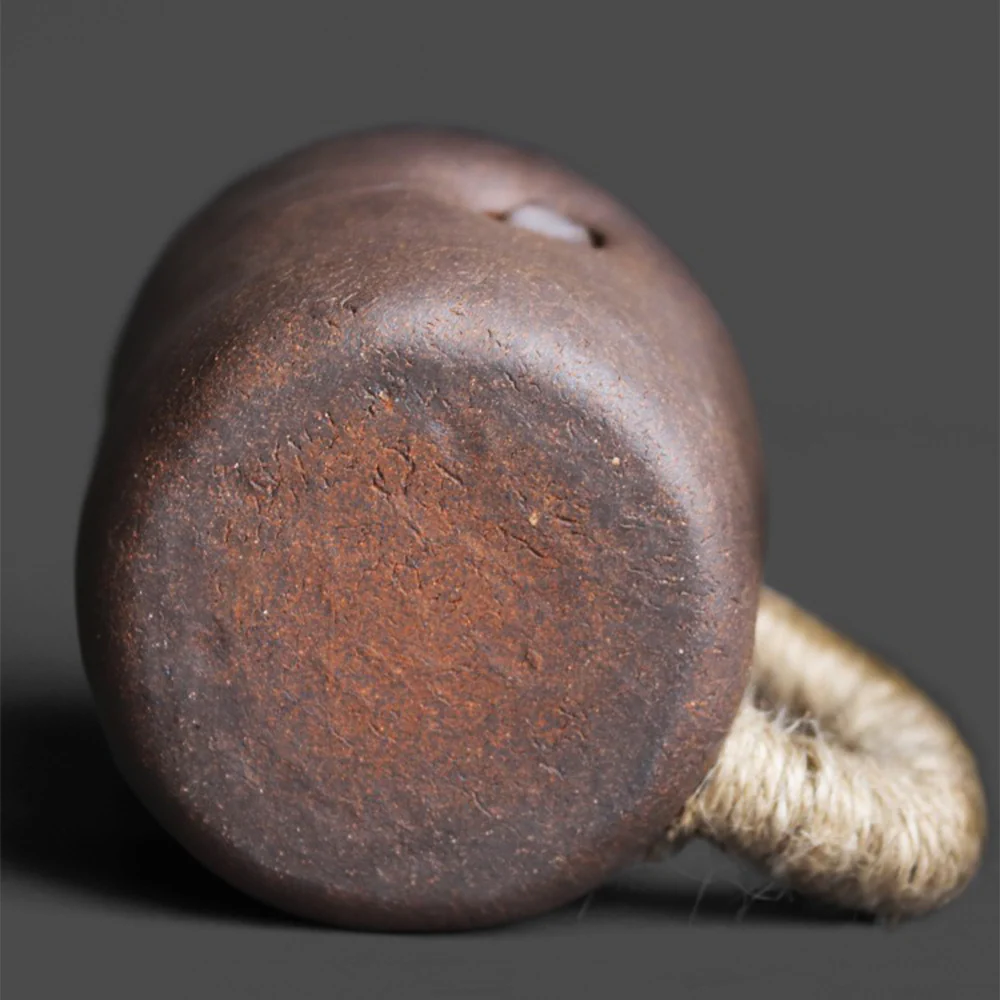 Japanese Coarse Pottery Zen Cup With Lid - Image 5