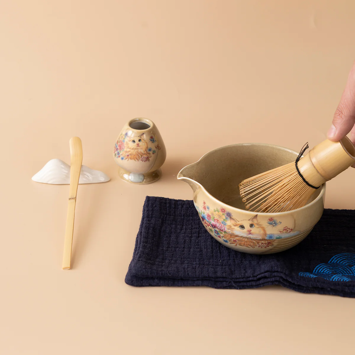 Japanese Cute Cat Ceramic Matcha Tea Set - Image 4