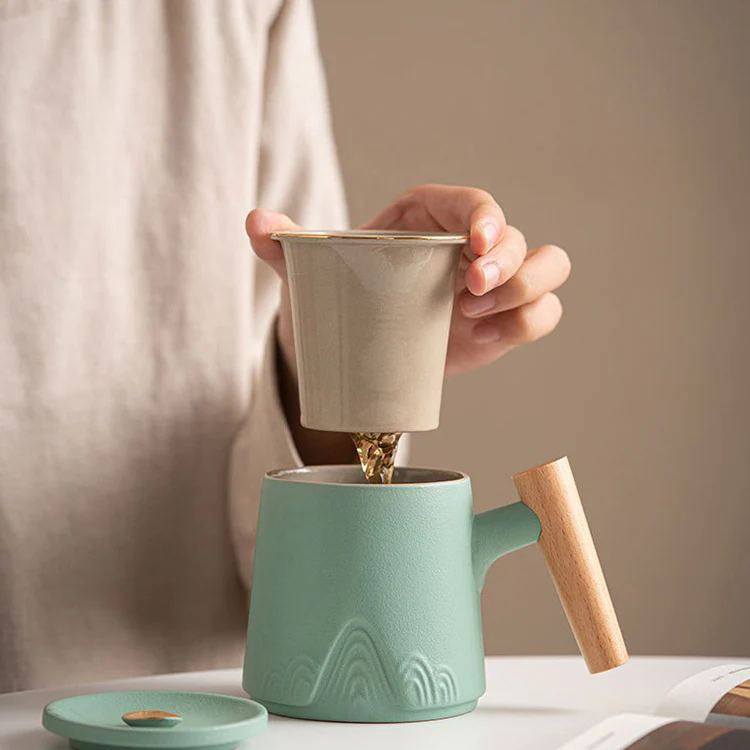 Japanese Mountain Tea Cup With Wooden Handle - Image 14