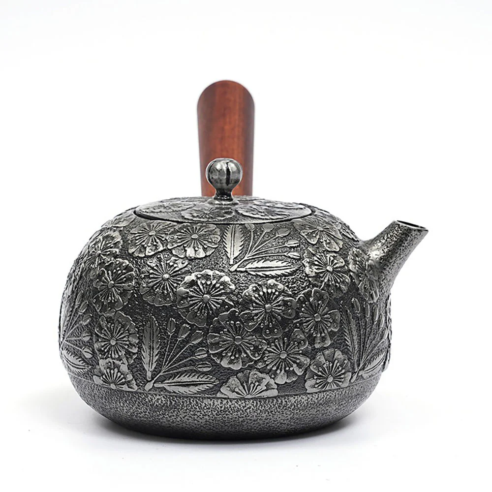 Japanese Sand Iron Side Handle Teapot - Image 2