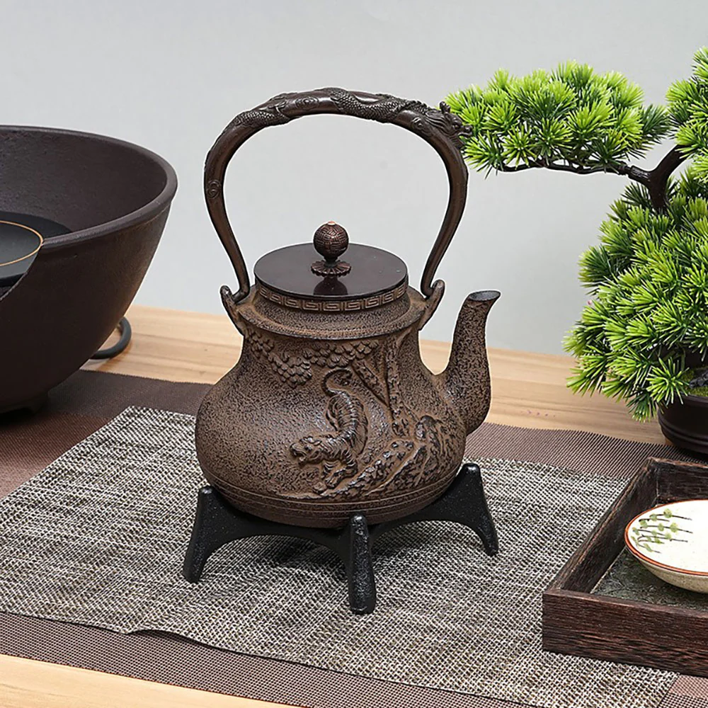 Japanese Tiger Roar Cast Iron Teapot - Image 4
