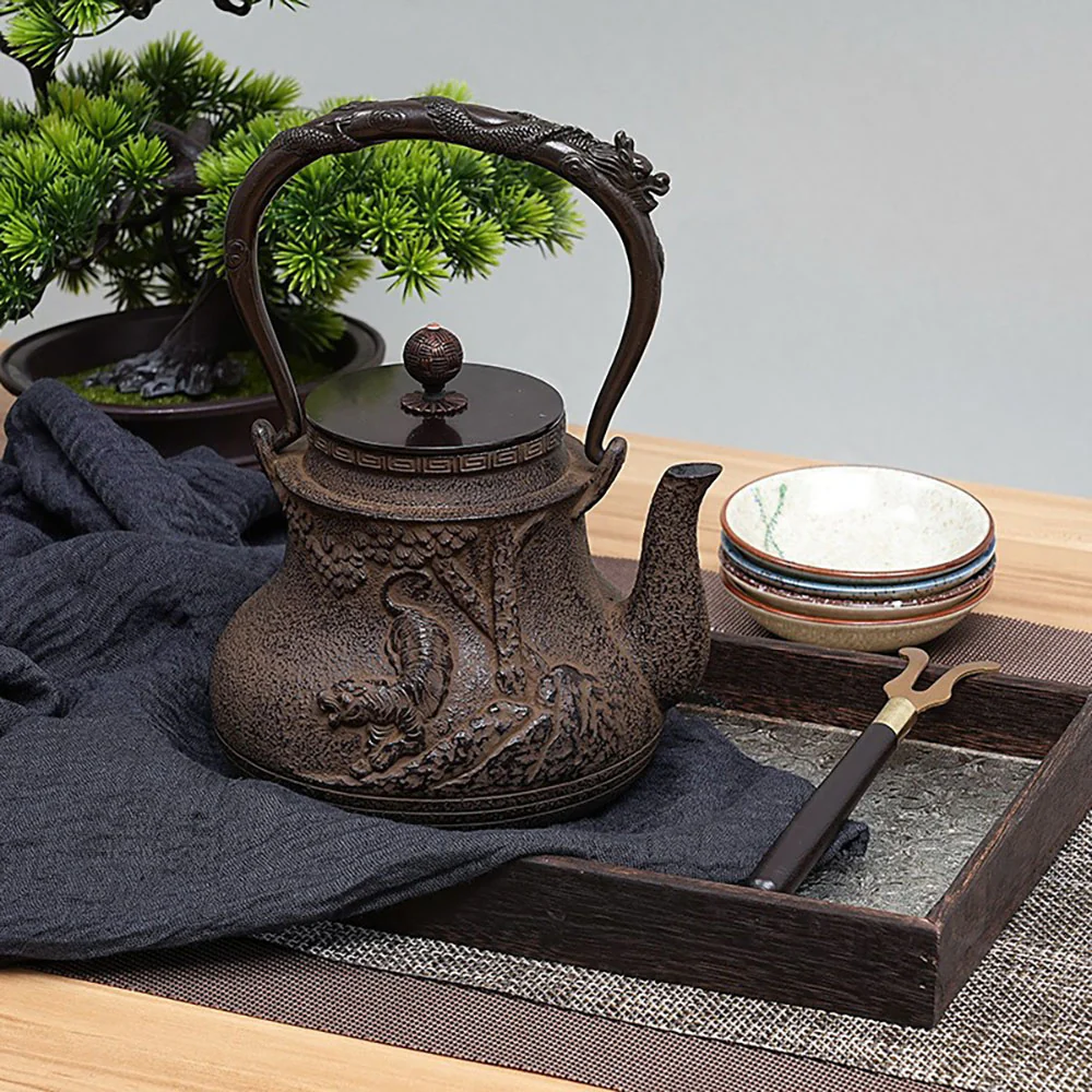 Japanese Tiger Roar Cast Iron Teapot - Image 5