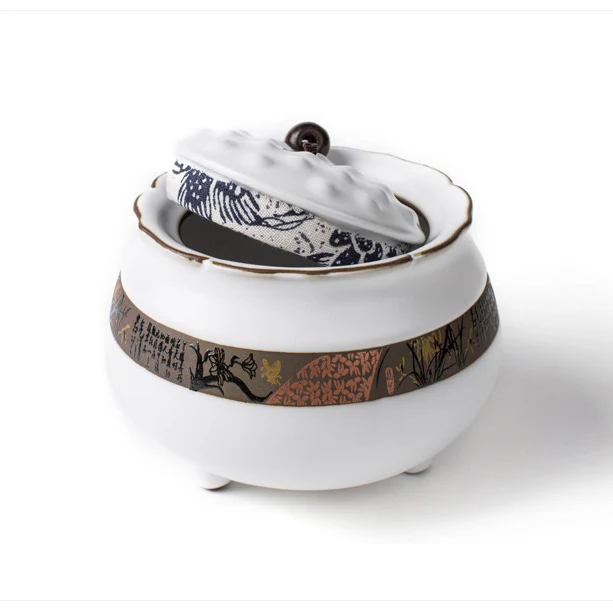 Lotus Shaped Ge Kiln Tea Caddy - Image 9