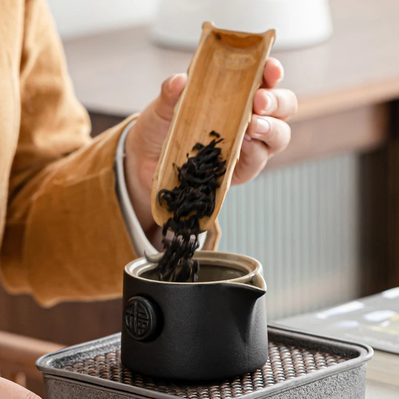 Lucky Character Travel Tea Set - Image 5