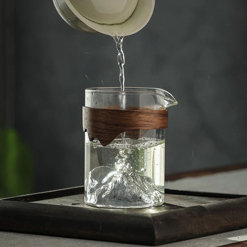 Mountain Glass Fair Cup With Bamboo Handle - Image 9