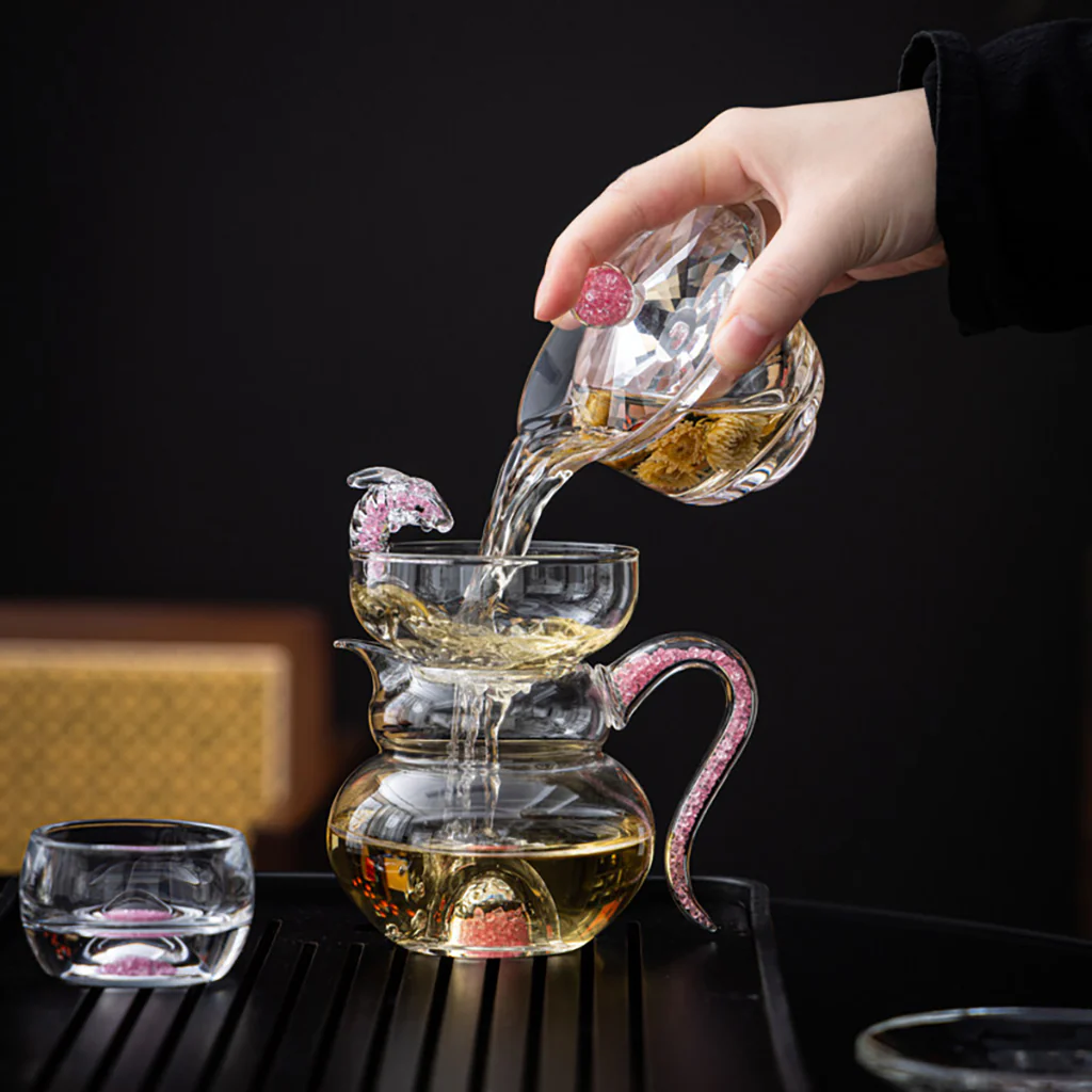 Pink Diamond Crystal Glass Gaiwan Tea Set - Image 4