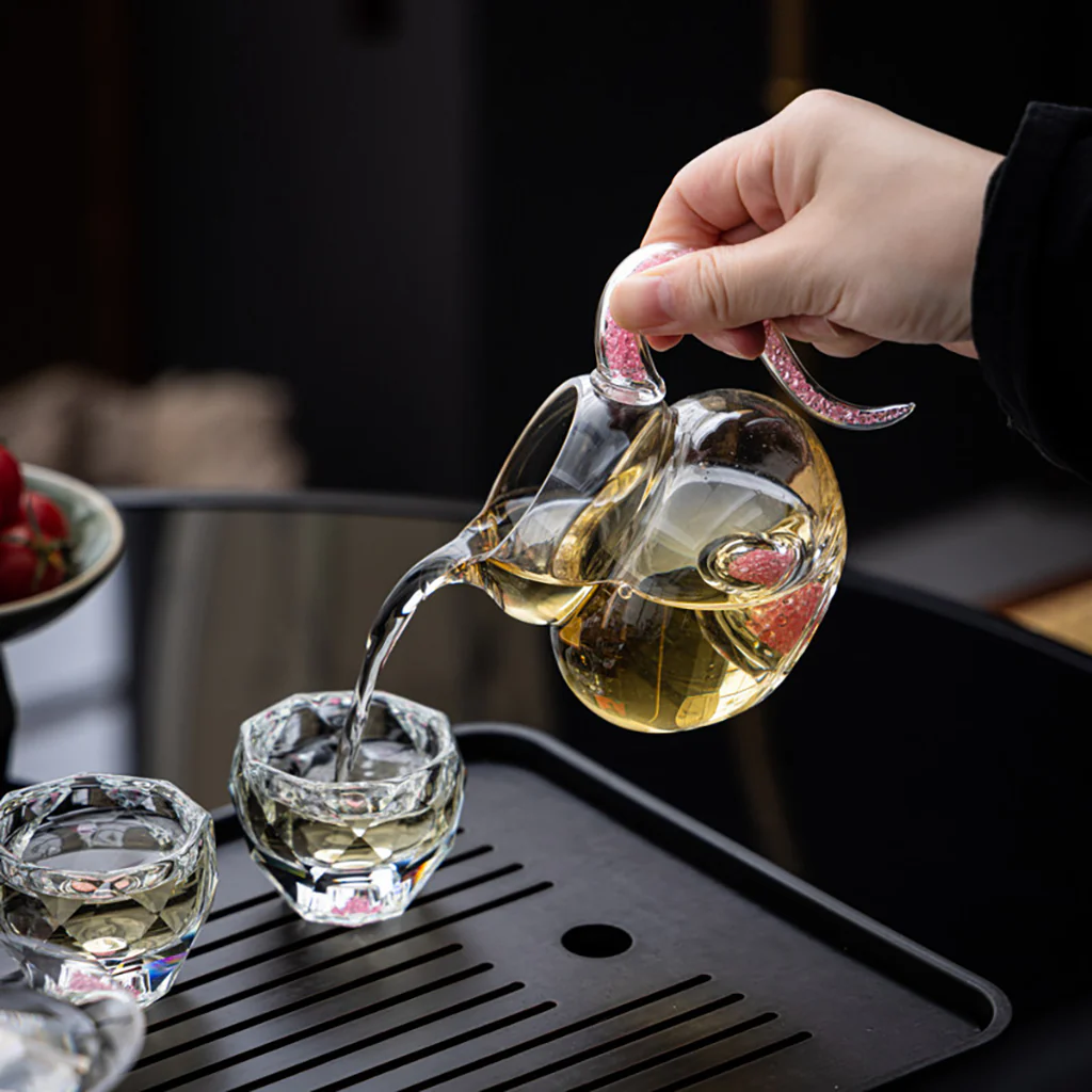 Pink Diamond Crystal Glass Gaiwan Tea Set - Image 5