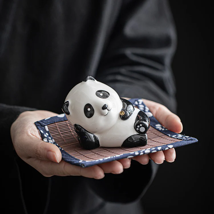 Porcelain Pandan Tea Pet - Image 10