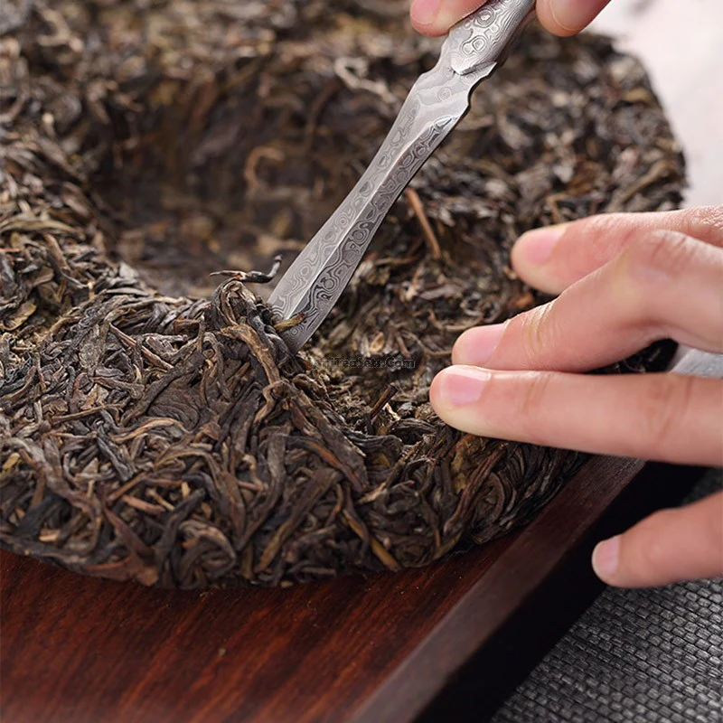 Puerh Tea Knife With Leather Case - Image 3