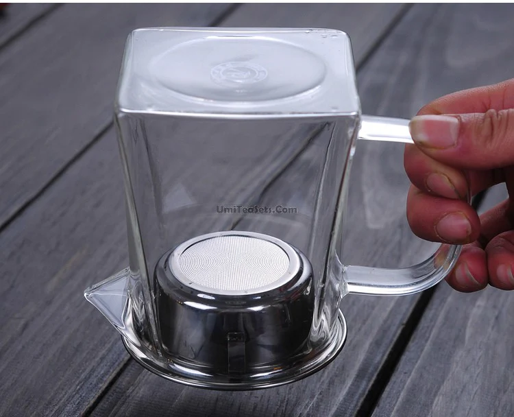 Thickened Glass Fair Cup With Strainer - Image 3