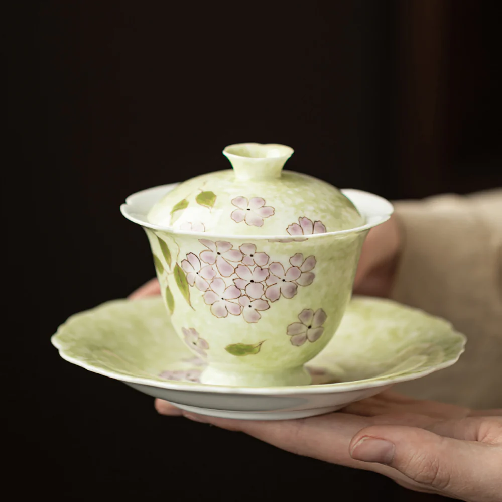 Underglaze Painting Hydrangea Porcelain Gaiwan - Image 6