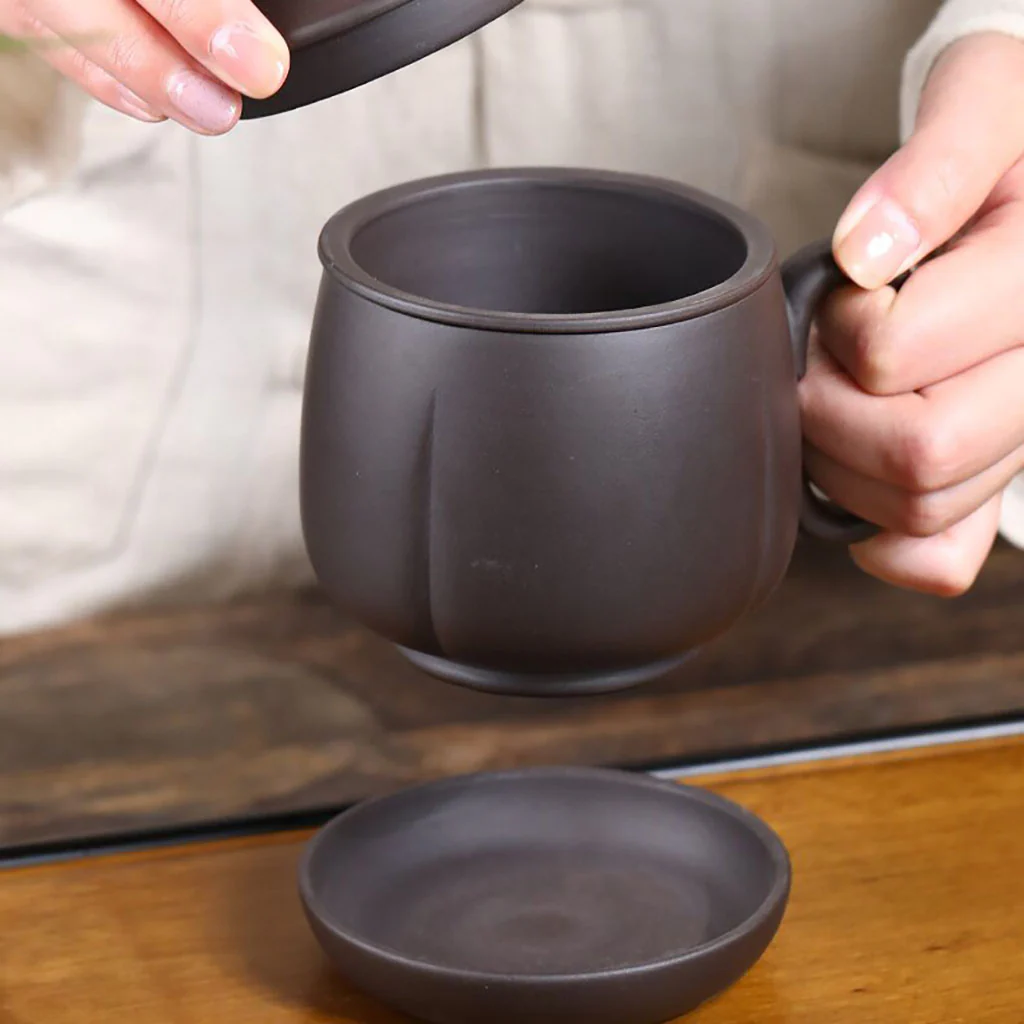 Yixing Black Clay Tea Cup With Infuser - Image 3