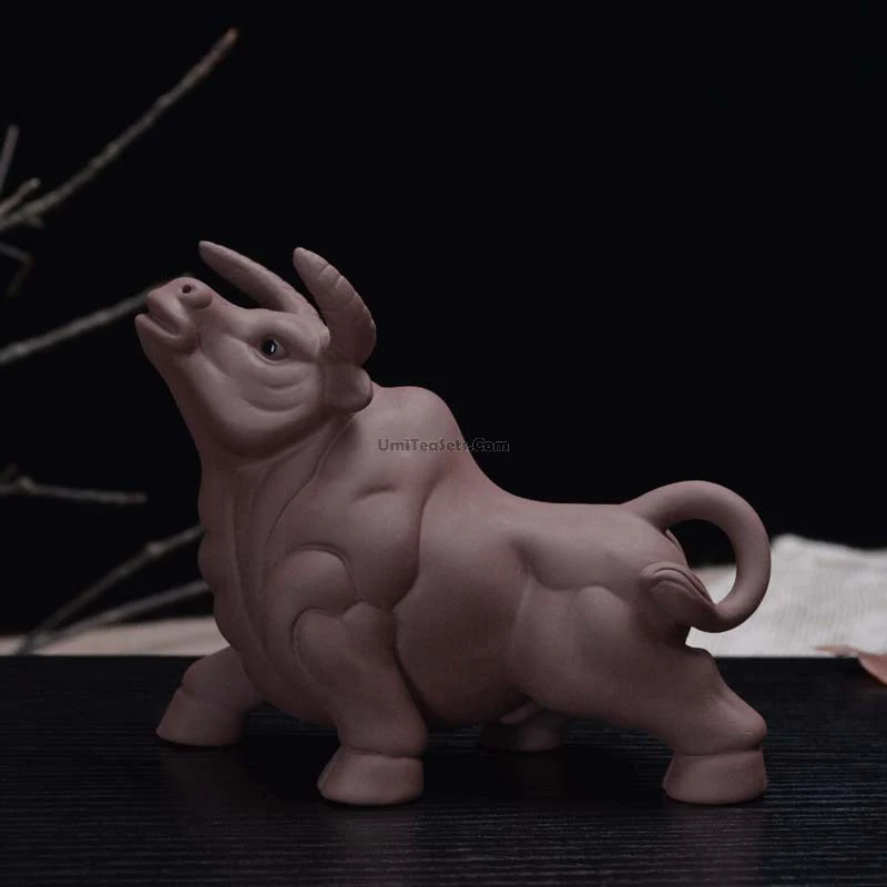 Yixing Clay Bull Tea Pet - Image 3