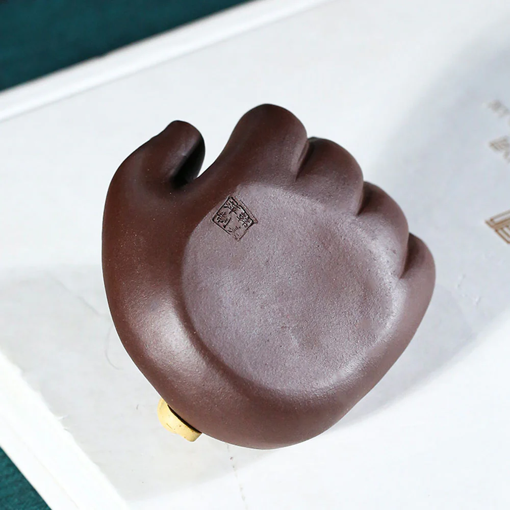 Yixing Clay Hand With Toad Tea Pet - Image 5
