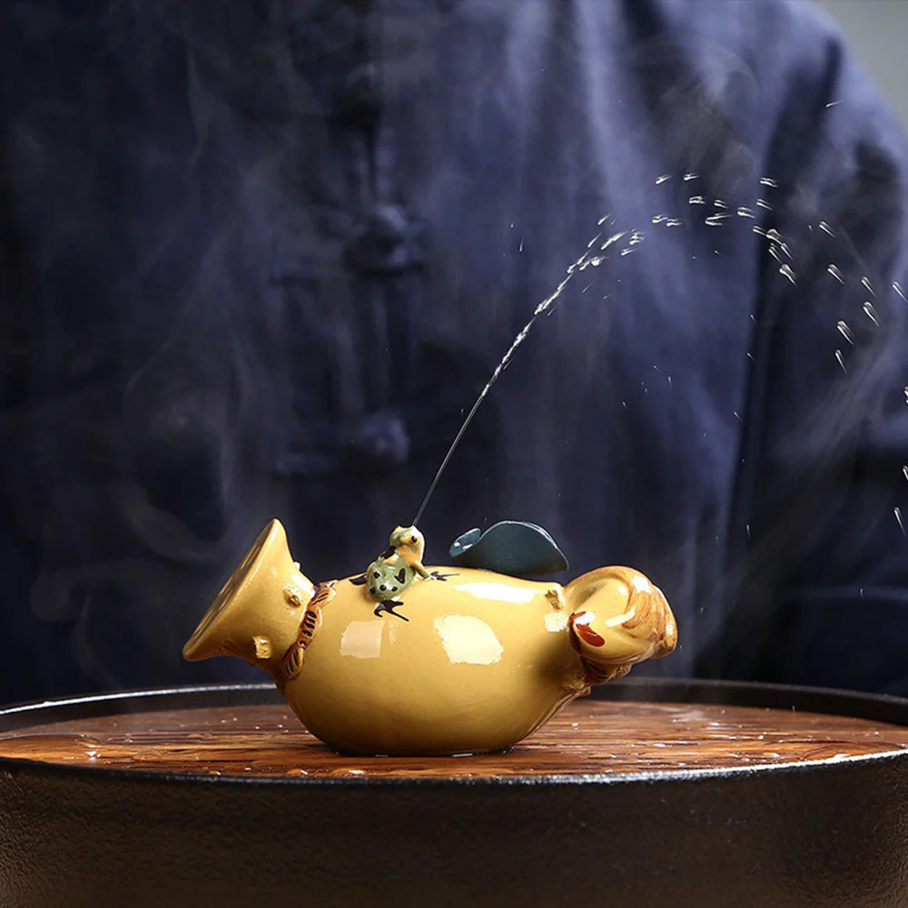 Yixing Clay Lotus Root With Frog Tea Pet - Image 4