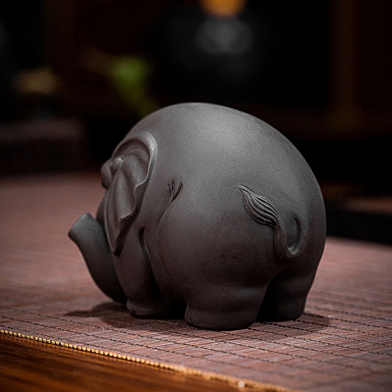 Yixing Clay Round Elephant Tea Pet - Image 7