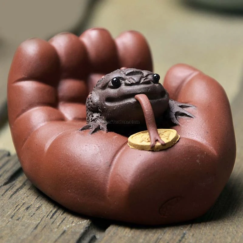 Yixing Clay Toad Tea Pet - Image 10