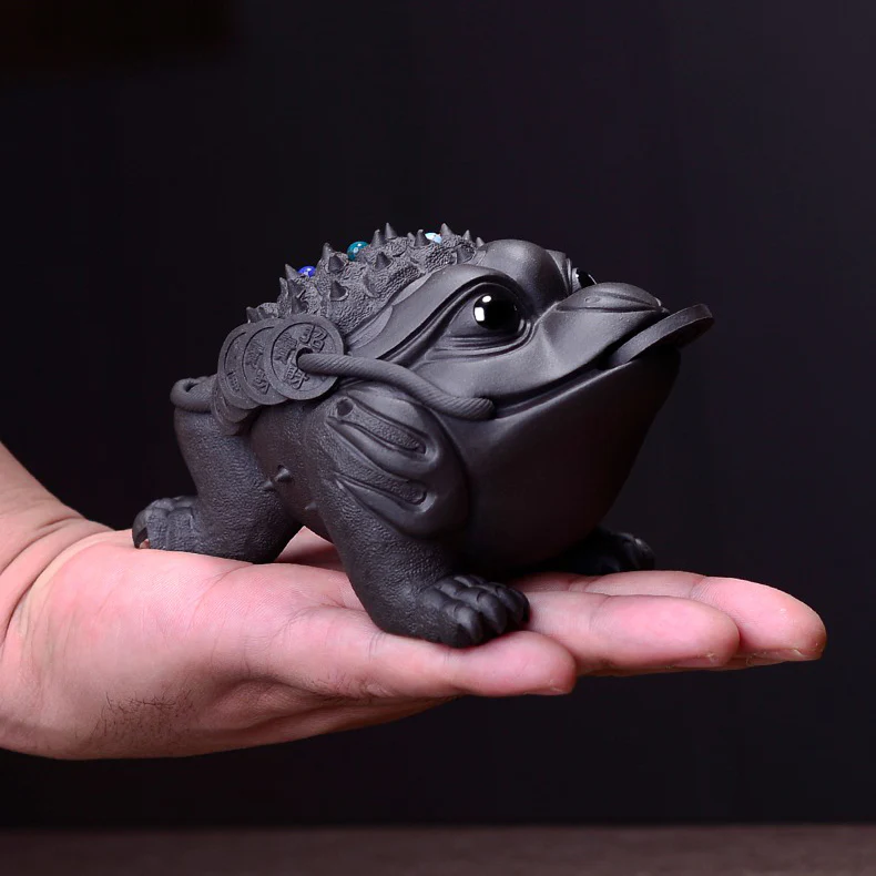 Yixing Clay Toad Tea Pet - Image 7