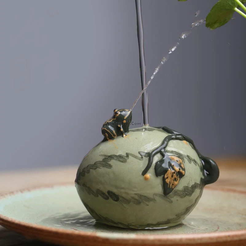 Yixing Hand-crafted Purple Clay Tea Pet - Image 2